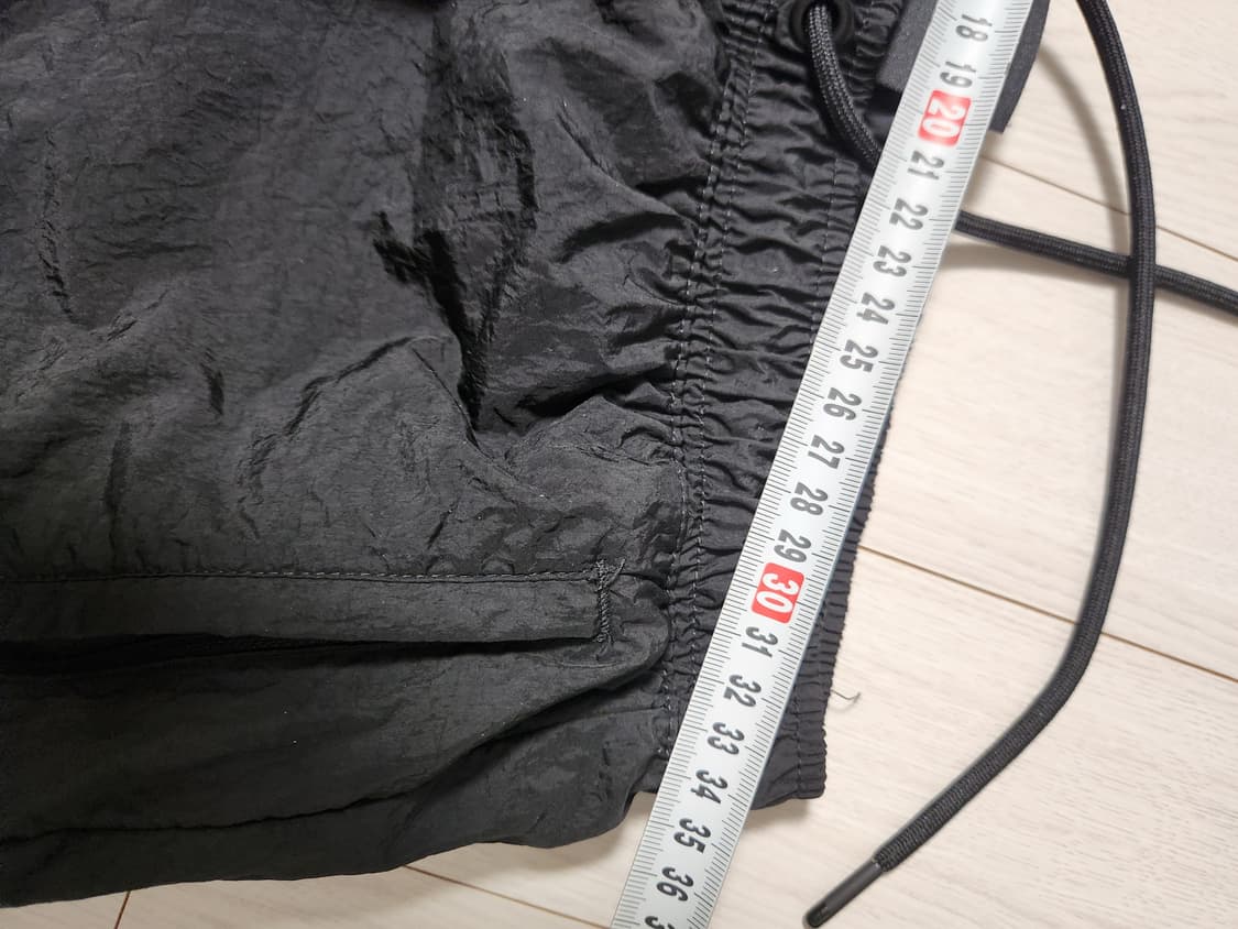 새상품급)나이키 빅스우시 우븐 트레이닝 팬츠 사이즈m

여러 중고사이트에 상품이미지9