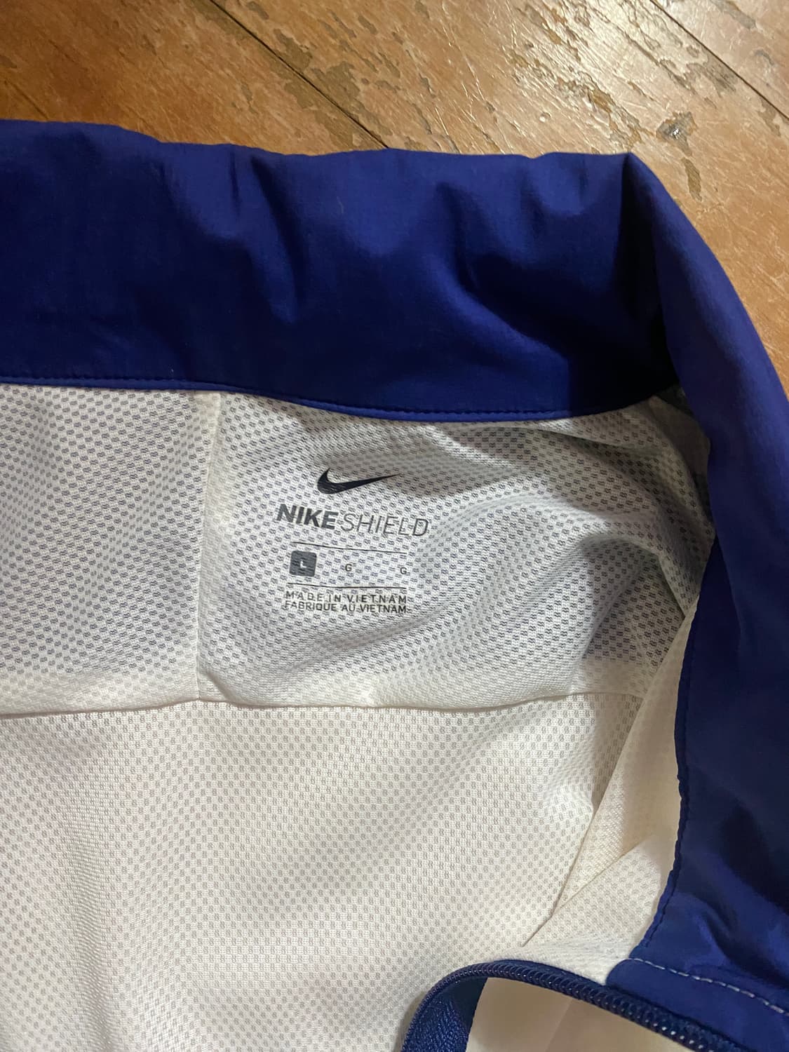 나이키 쉴드 퍼펙트 바람막이 L 상품이미지2