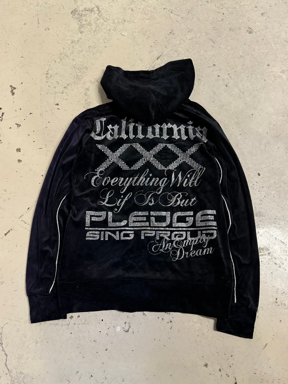 back lettering velour hood zip-up 상품이미지1