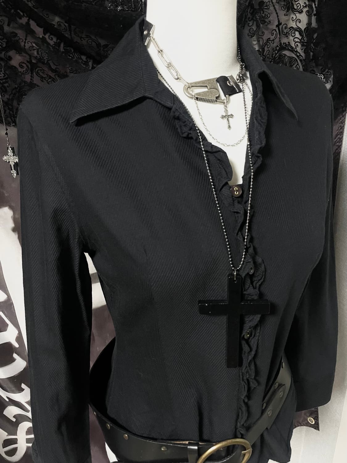 Gothic frill shirt 프릴 슬림 셔츠 나폴레옹st핀터레스트 상품이미지3