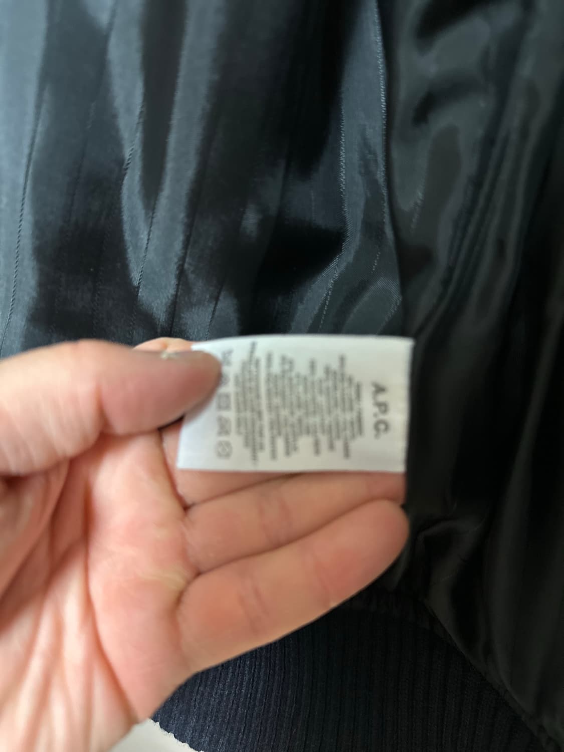 A.P.C. 팔 양가죽 스타디움 자켓 M 블랙/네이비 ( 새상품급! ) 상품이미지4