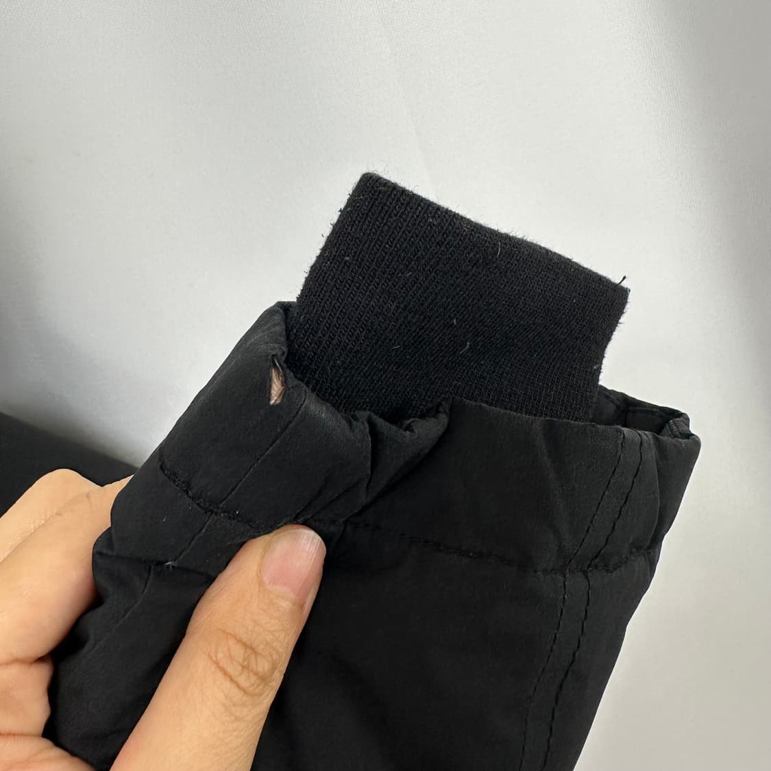 캉골 남자 라쿤/오리털 패딩점퍼 방한 겨울 검정 M 상품이미지4