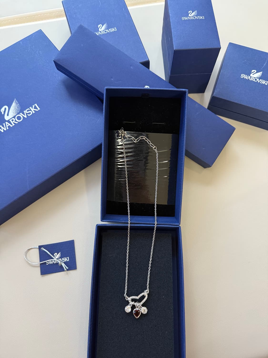 새상품) 스와로브스키 레드 하트 참 네크리스 실버 은 금 골드 다이아 티 상품이미지4