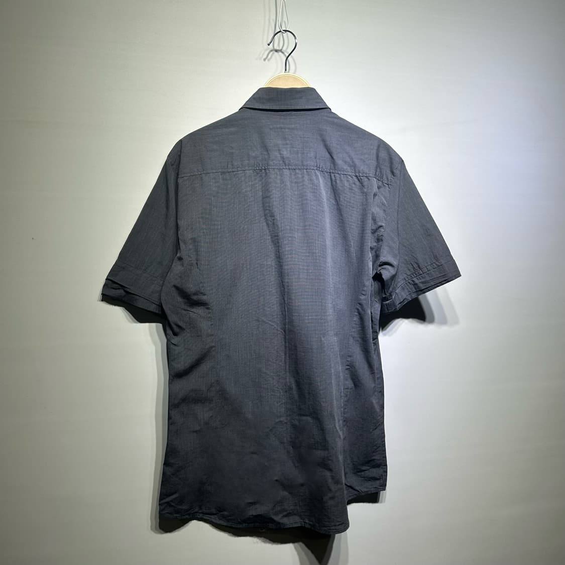 비비안 웨스트 우드 반팔셔츠 판매합니다 상품이미지7