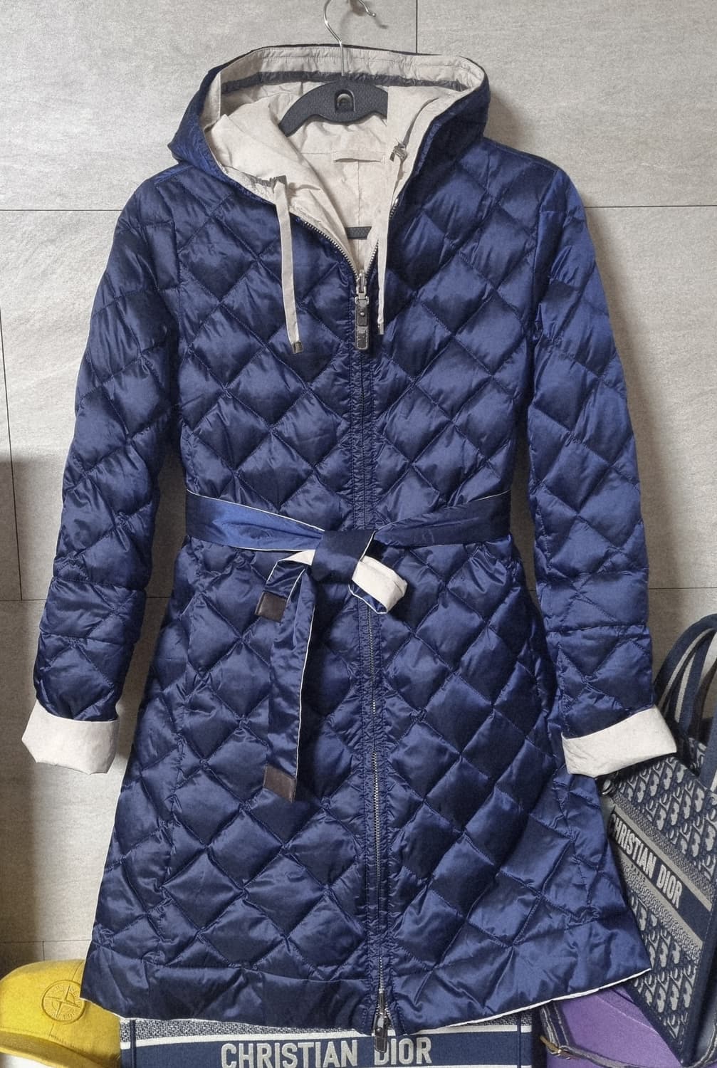 정품) 막스마라 더 큐브 리버서블 패딩  상품이미지1