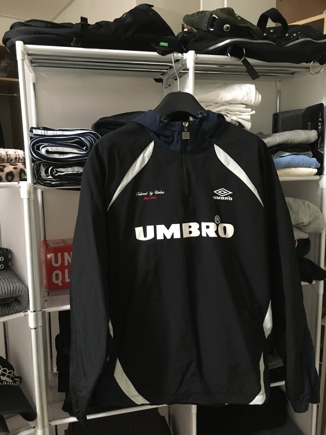 엄브로 웜업 아노락 바람막이 상품이미지1