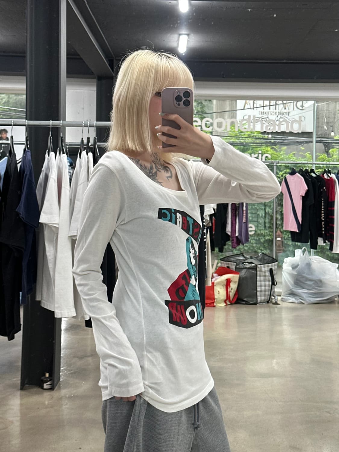 히스테릭 글래머 히스걸 프린팅 롱슬리브 라운드넥 티셔츠 상품이미지2