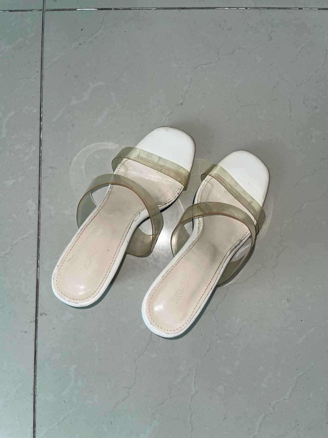 화이트 통굽 뮬 슬리퍼 구두 상품이미지2