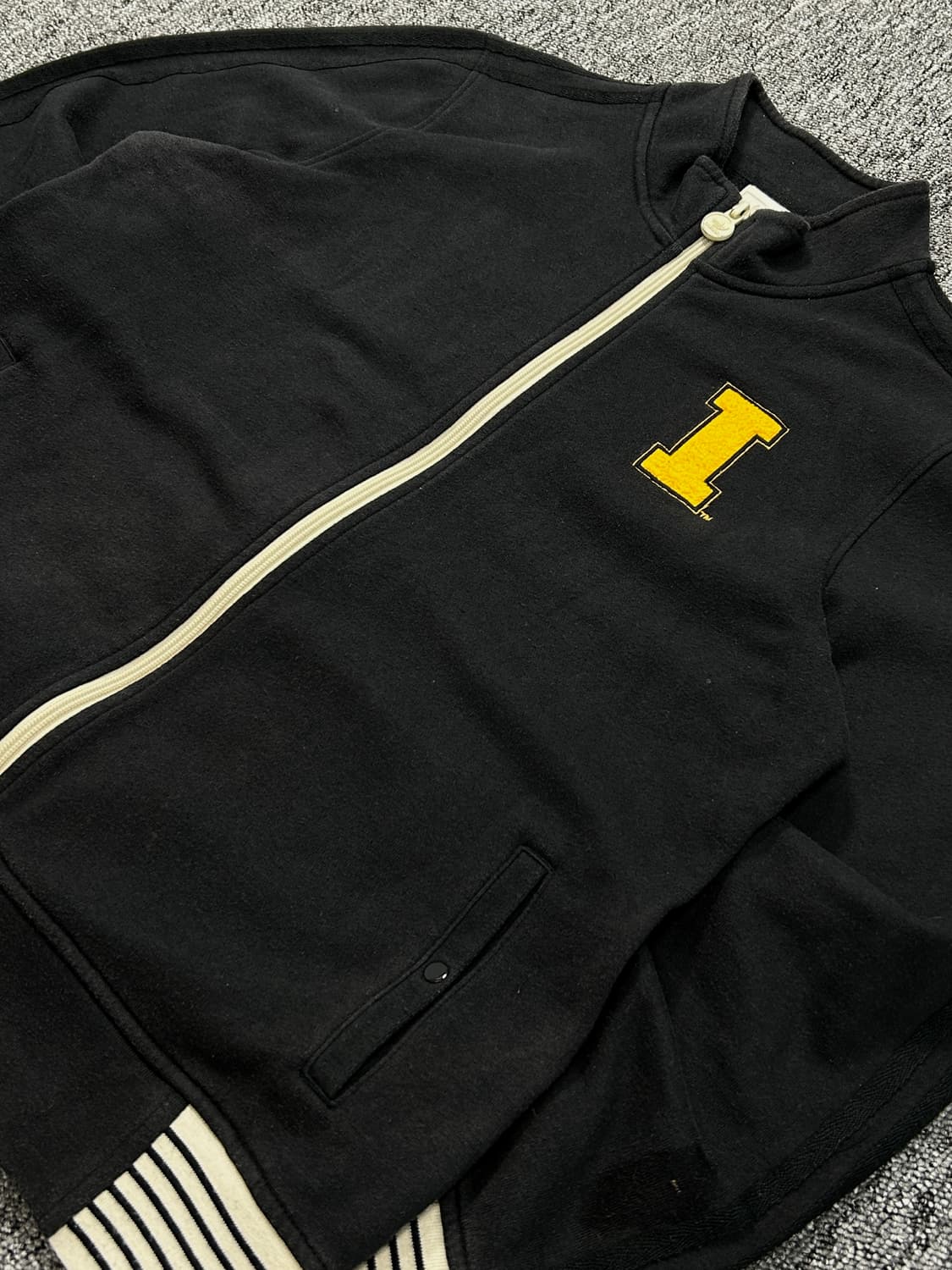 아디다스 00’s 아이오와 트랙탑 져지 L  상품이미지3