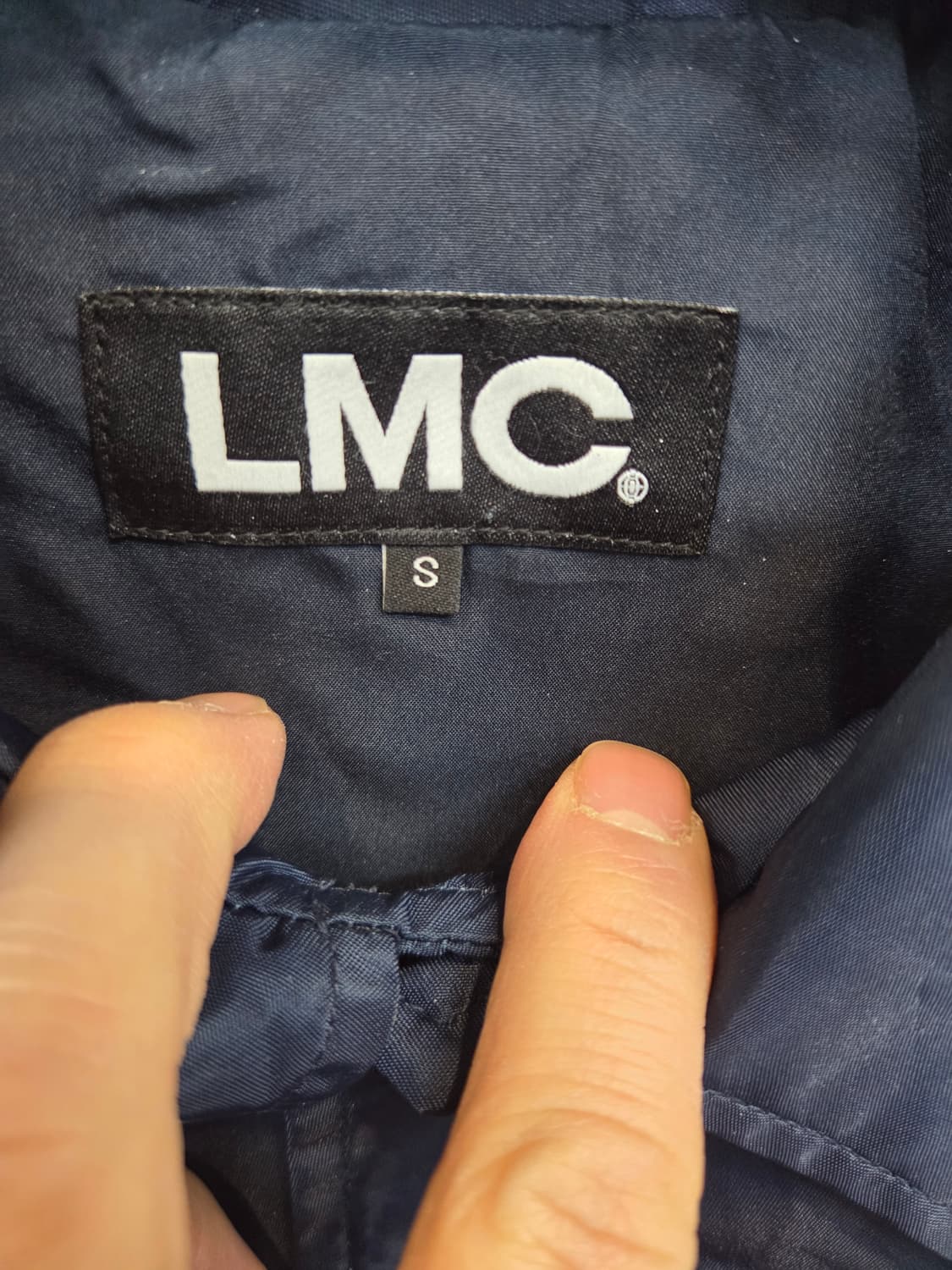 Lmc 레터링 빅백로고 코치자켓 s 다크네이비  상품이미지4