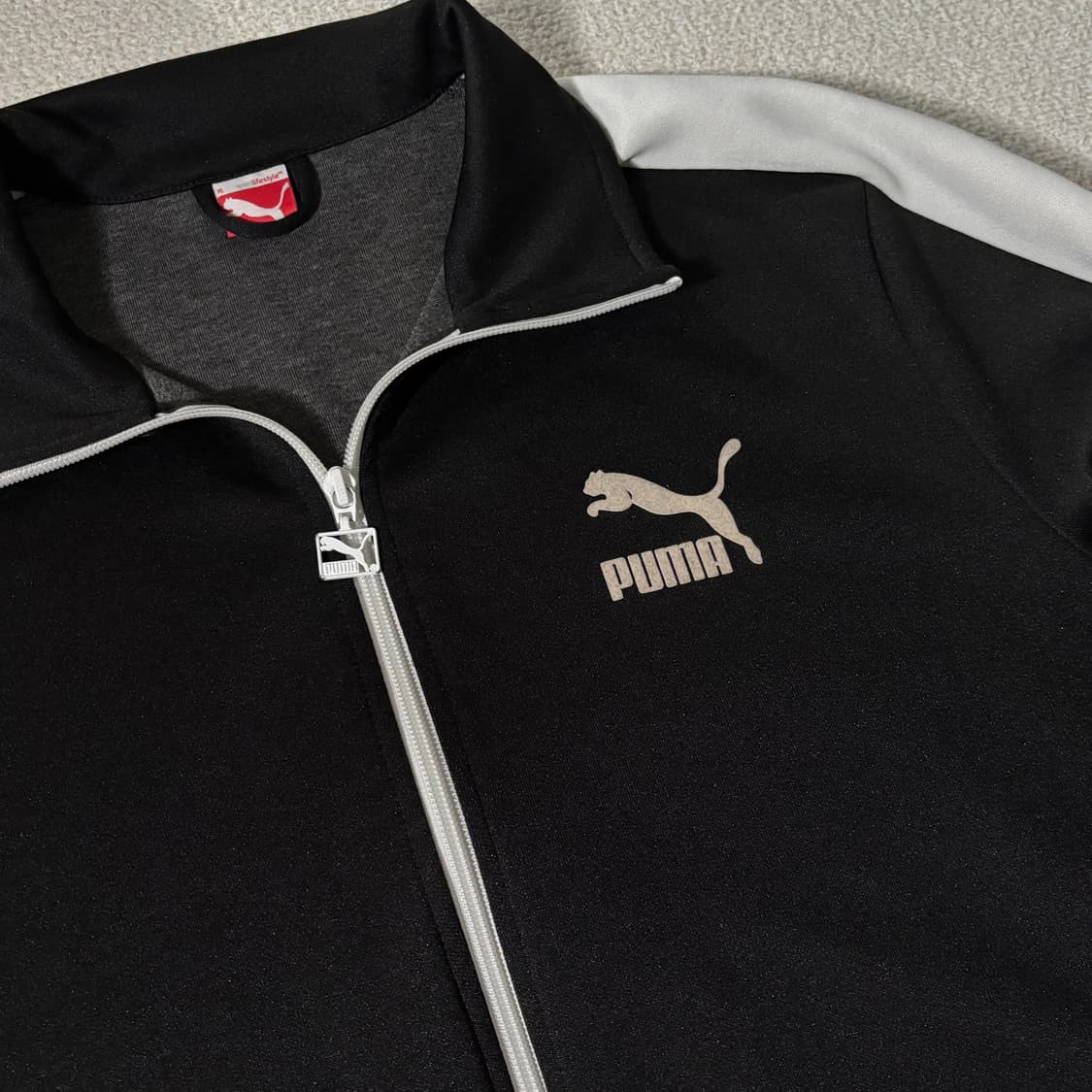 퓨마 블랙 화이트 사이드라인 스몰로고 져지 상품이미지2