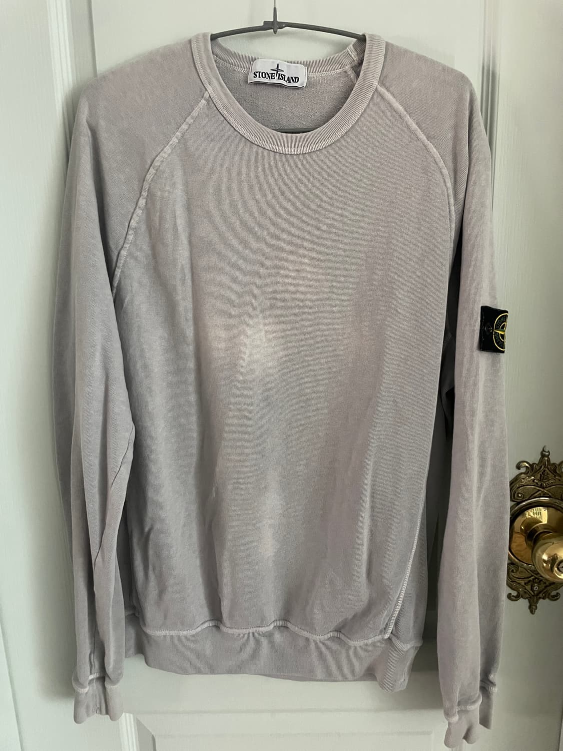 스톤아일랜드 라벤더 그레이 맨투맨 100 상품이미지1