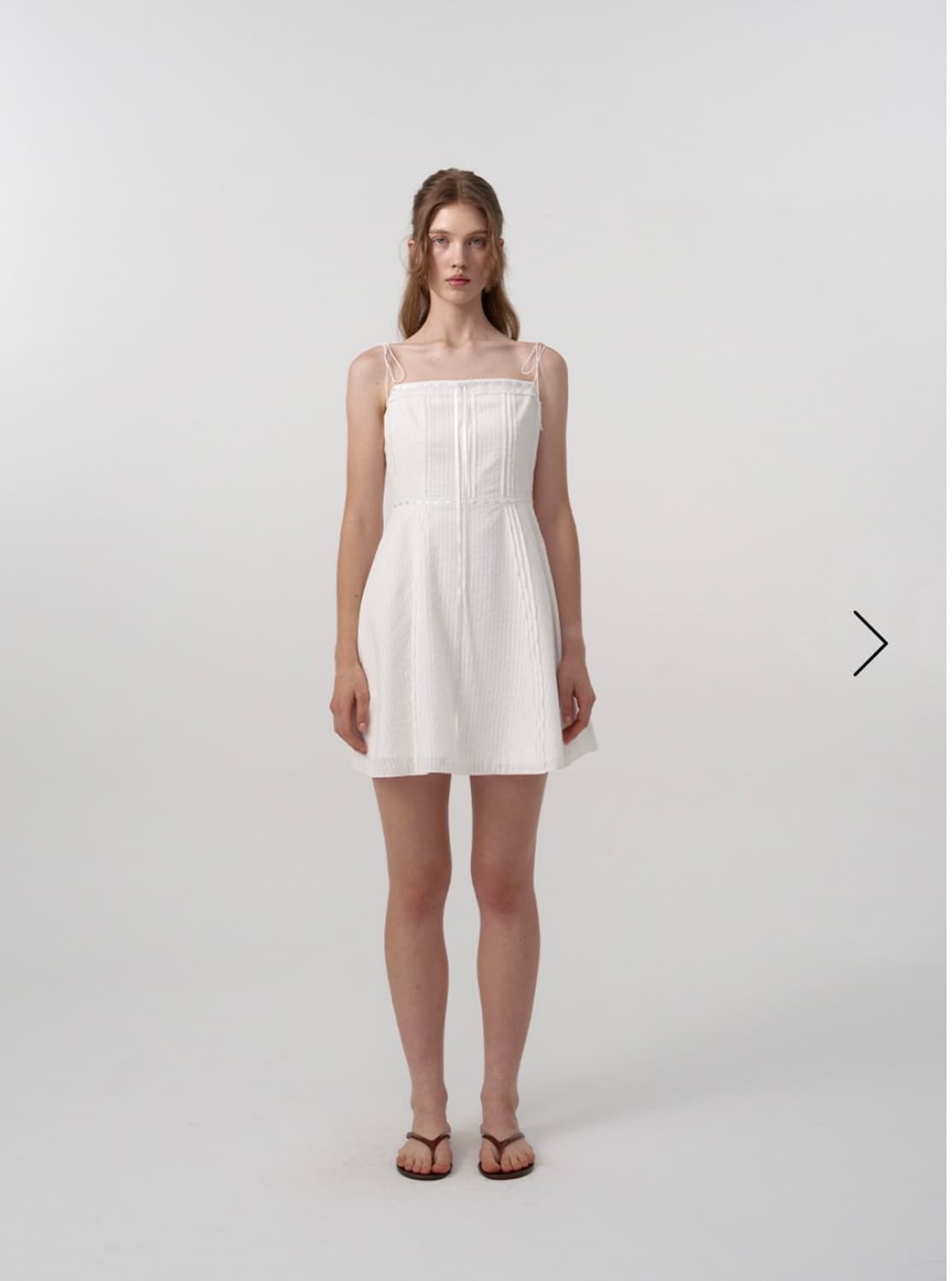 더바넷 - Lace-Edged Sleeveless Mini Dress 상품이미지3