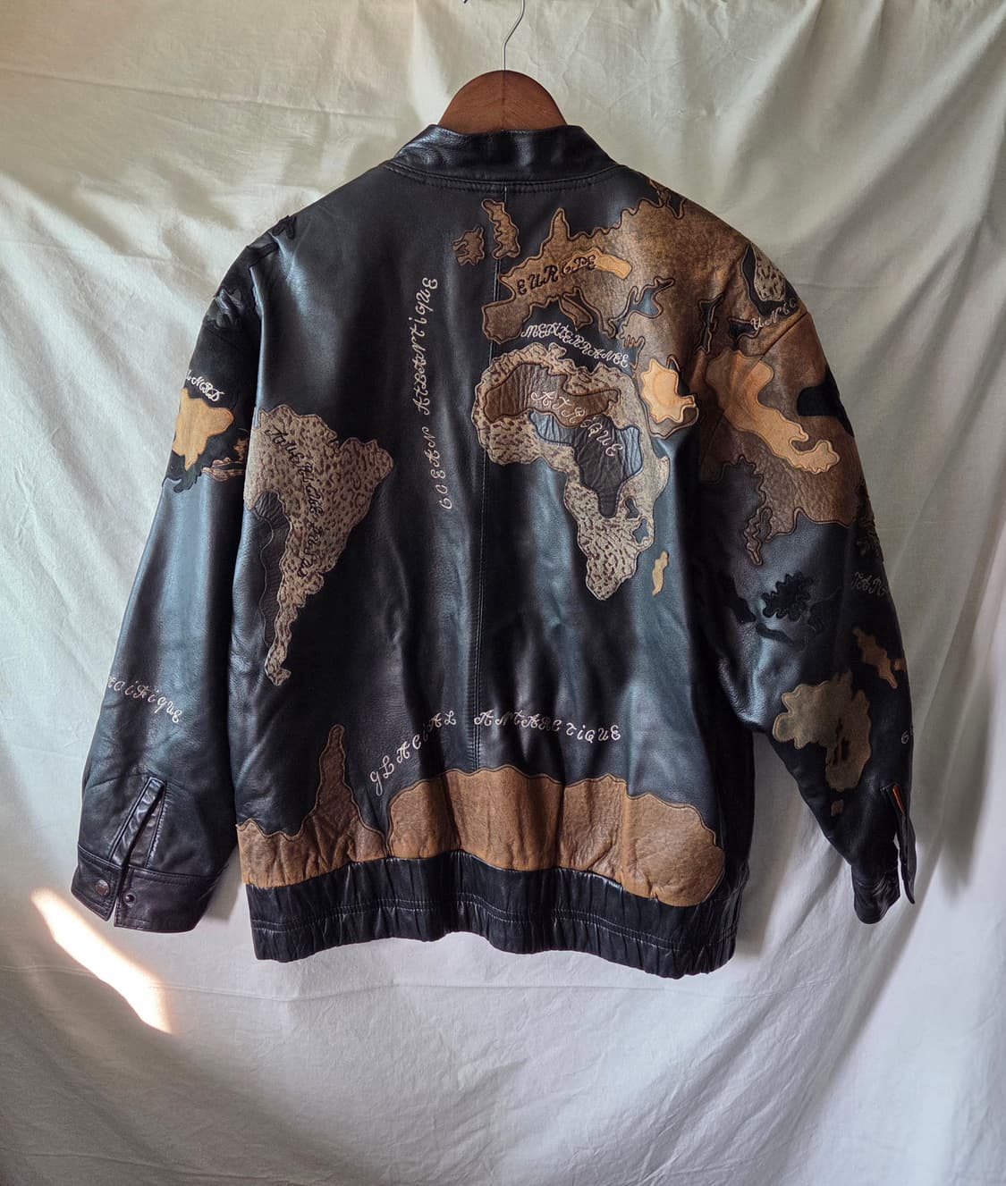 월드맵 패치 양가죽 레더 자켓 105 상품이미지2
