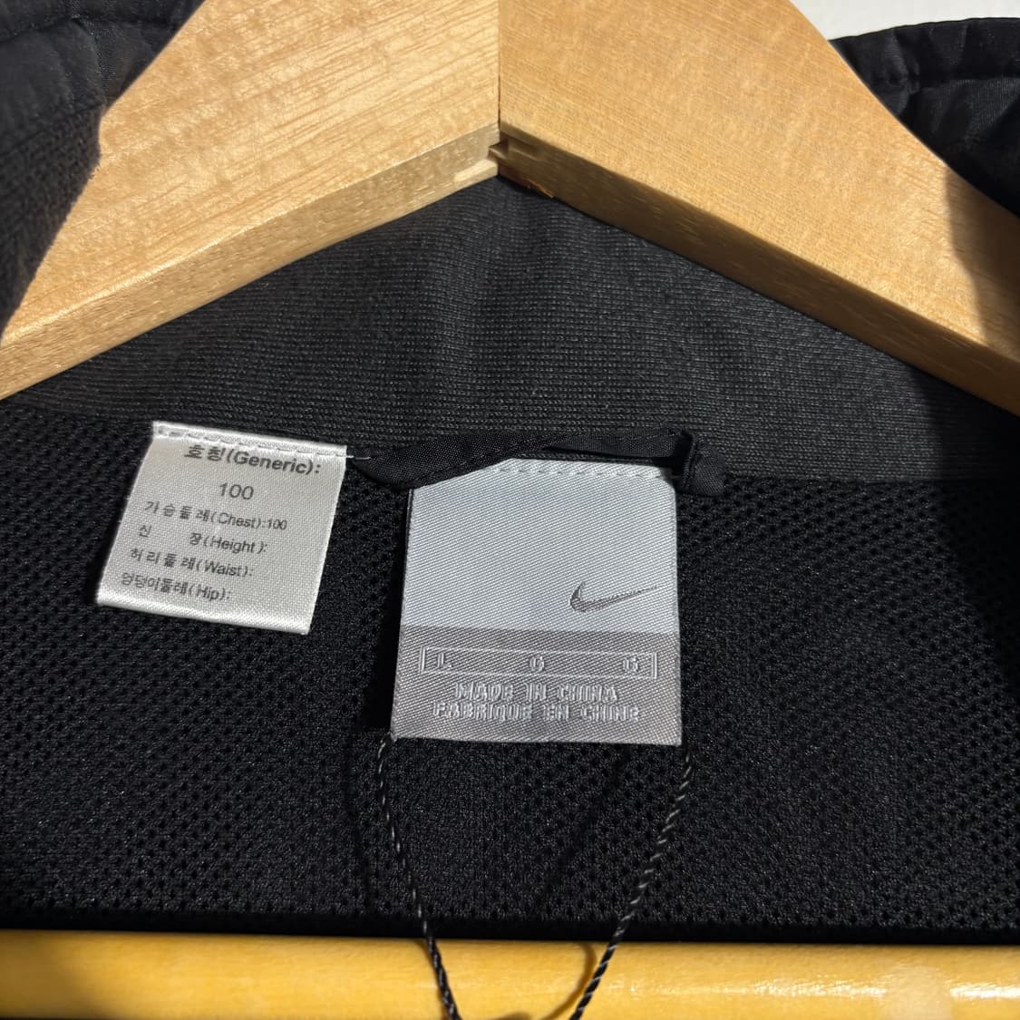 나이키 블랙 미니로고 집업 바람막이 자켓 (무료배송) 상품이미지3