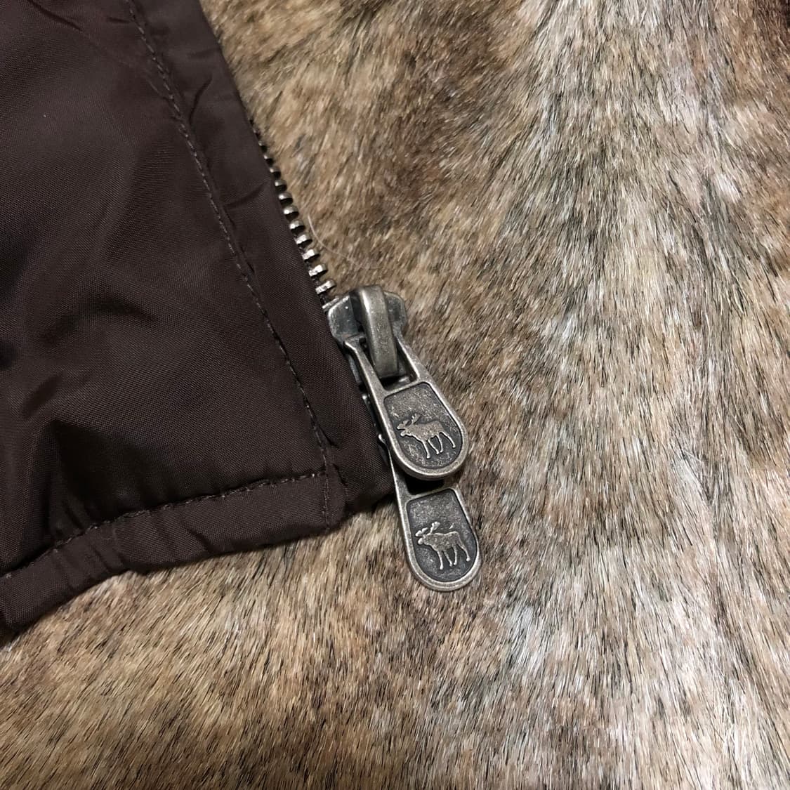 아베크롬비 순록 로고 울프죠 브라운 패딩 상품이미지4