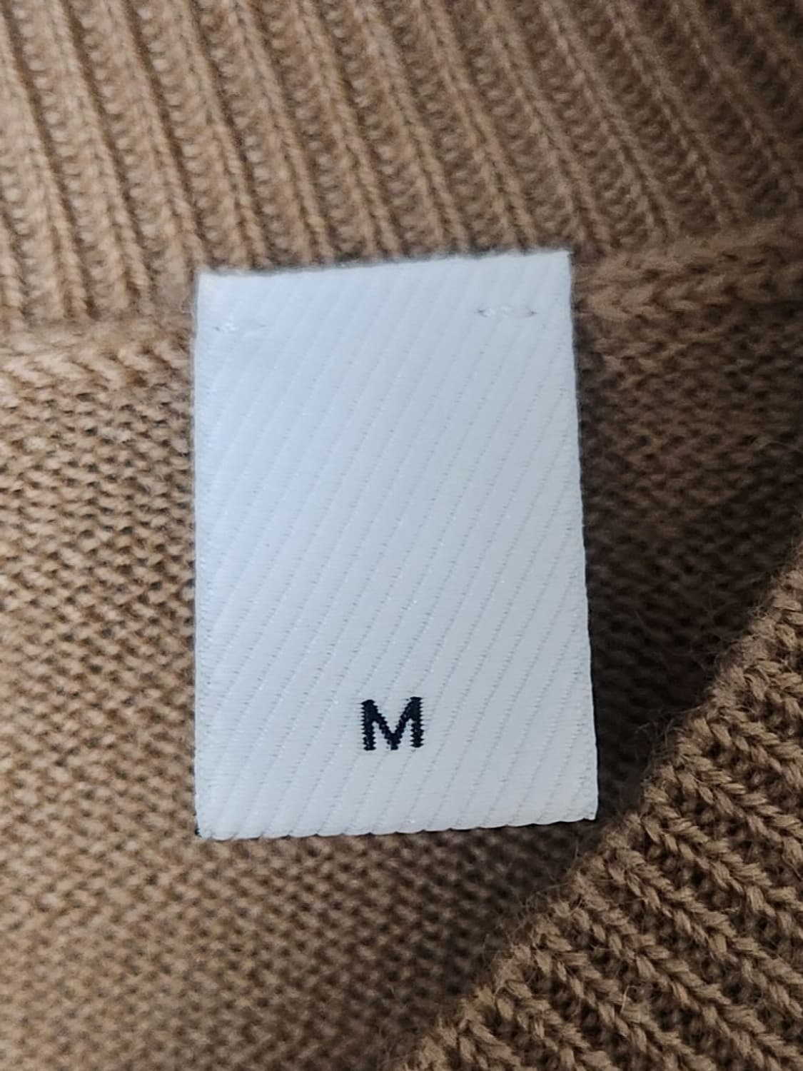 버버리 신형 체크 패치 메리노 울 스웨터 베이지 M 상품이미지7