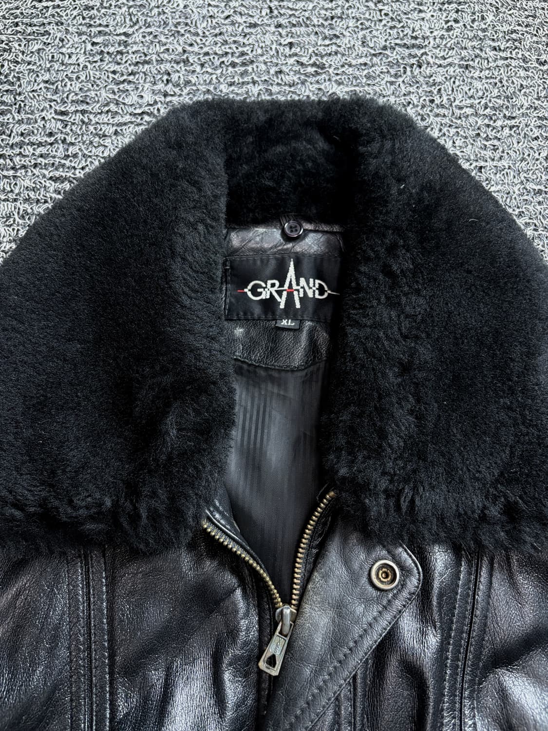 Grand 빈티지 램스킨 블랙 레더 봄버 무스탕 1472 상품이미지3