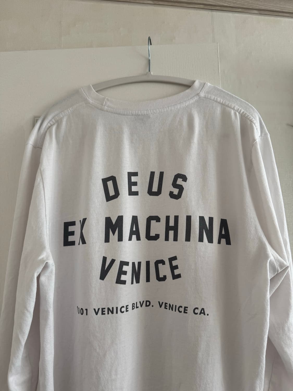 데우스 베니스 어드레스 롱슬리브 상품이미지3