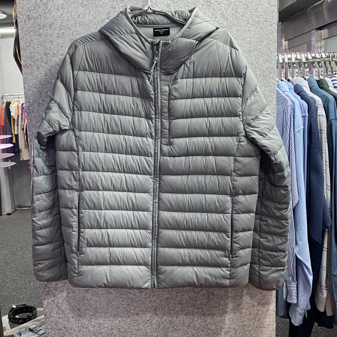 무신사 스탠다드 라이트웨이트 구스다운 경량패딩 B3899 상품이미지2