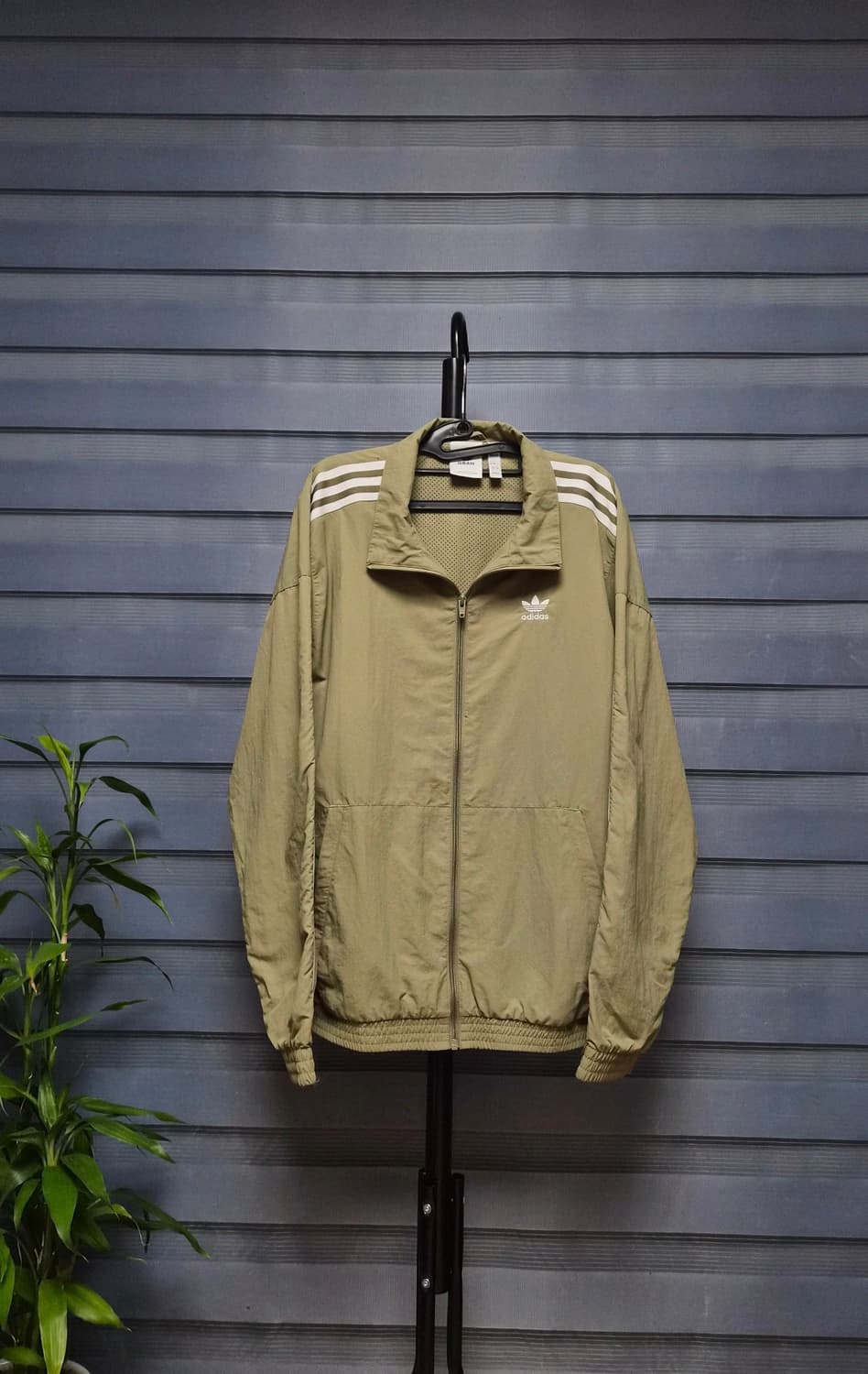 아디다스 LOCK UP TT 카키 트랙탑 져지 바람막이 L 상품이미지1