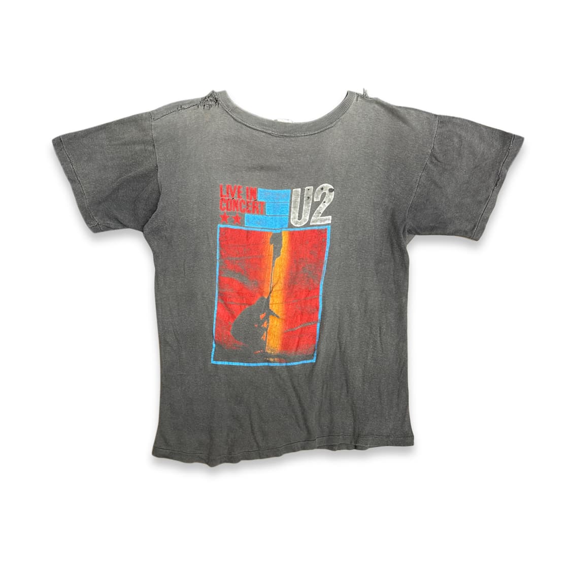1983' U2 Under a Red Blood Sky 투어 티셔츠 M 상품이미지2