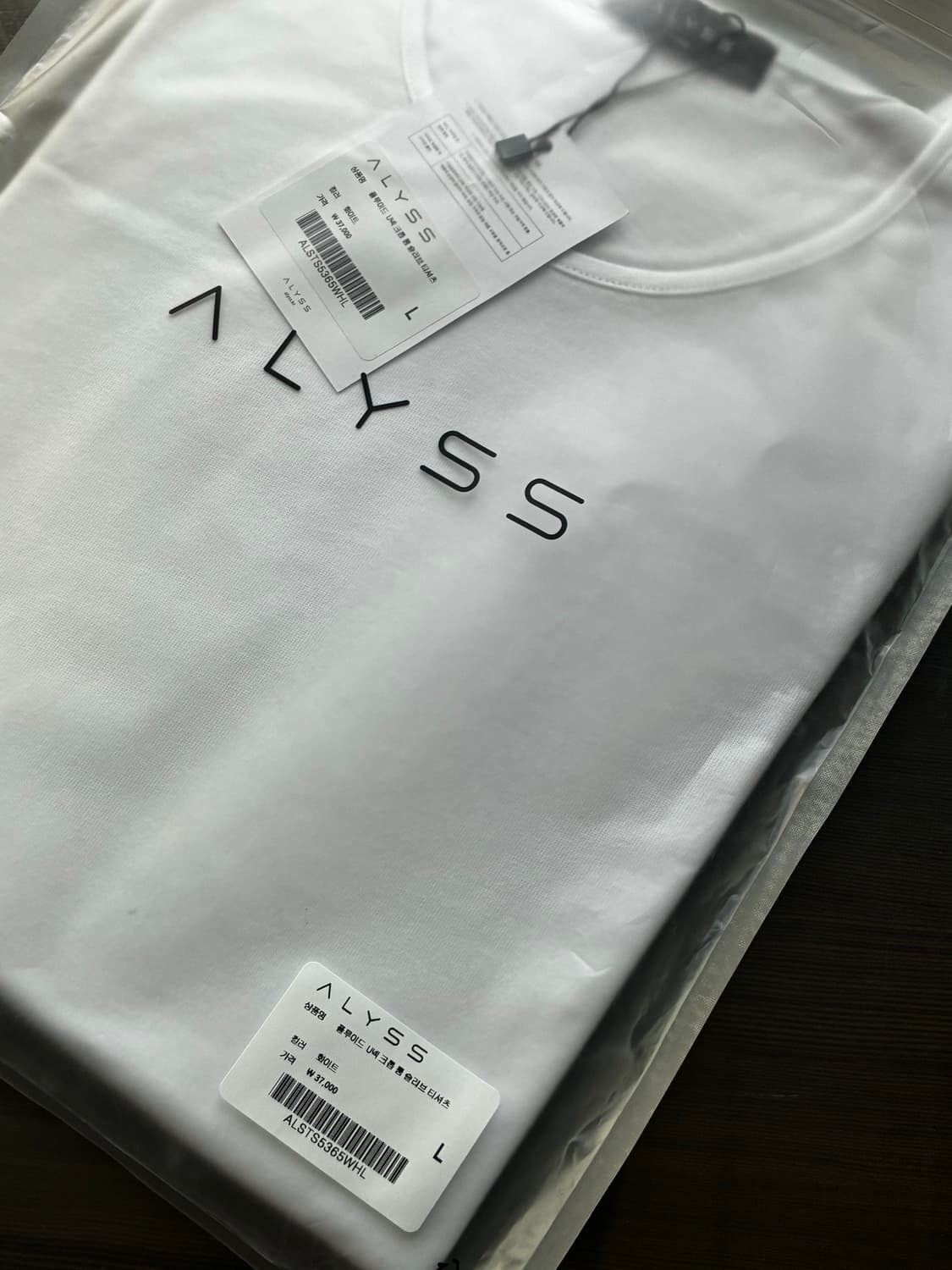 (새상품)(L) 알리스 플루이드 U넥 크롭 롱 슬리브 티셔츠 WHITE 상품이미지8