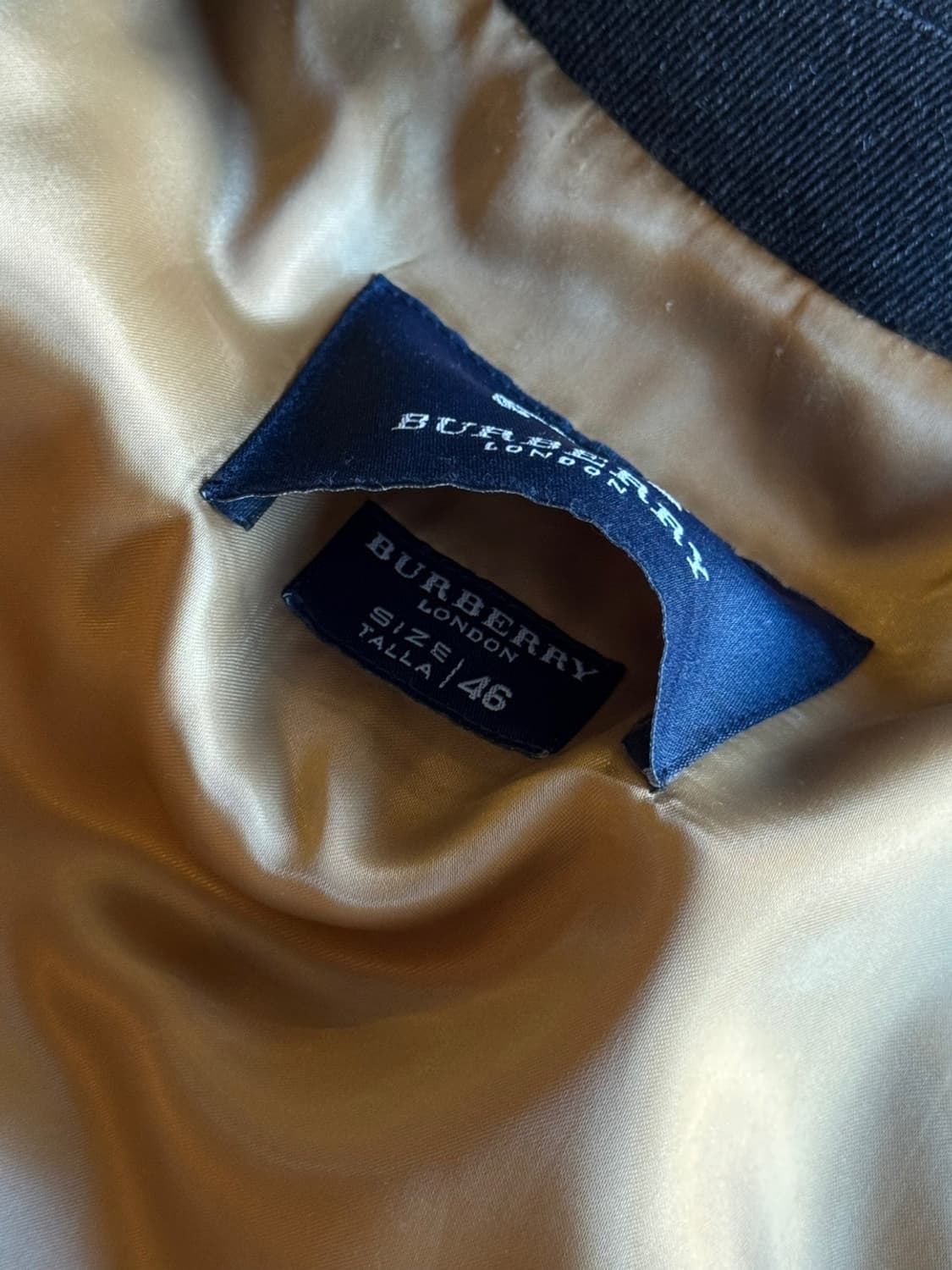 버버리 커버트울 클래식 카코트 105 상품이미지6