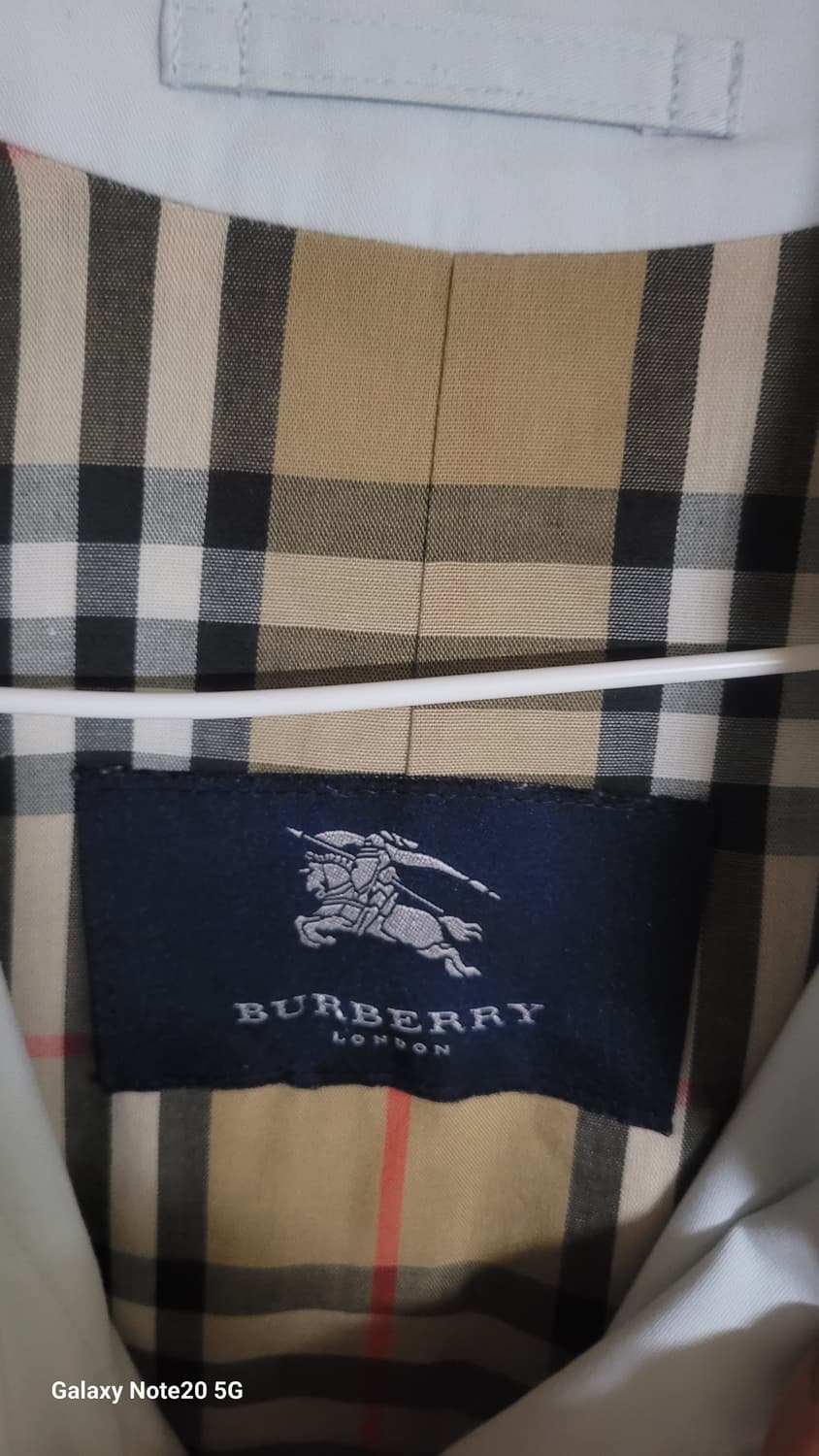 버버리 트렌치 자켓 상품이미지3