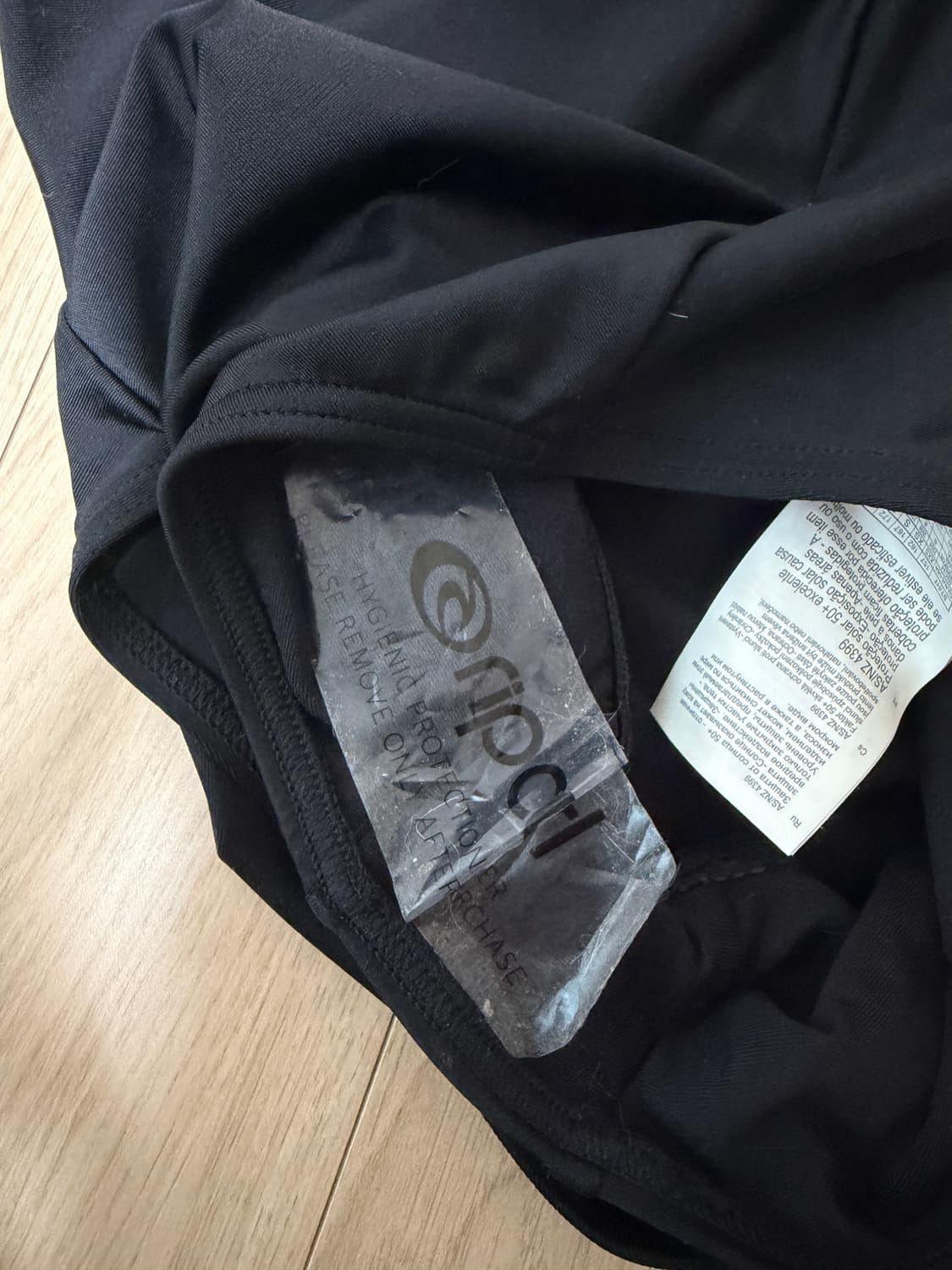 립컬 블랙 여성 웻슈트 서핑슈트 점프슈트 XS(1mm) 상품이미지4