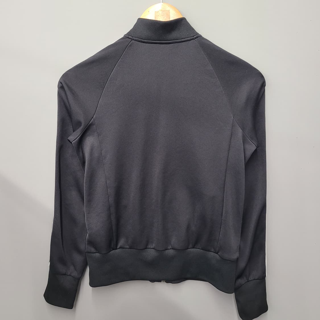 아디다스 슈퍼걸 화이트라인 블랙 트랙탑  상품이미지2