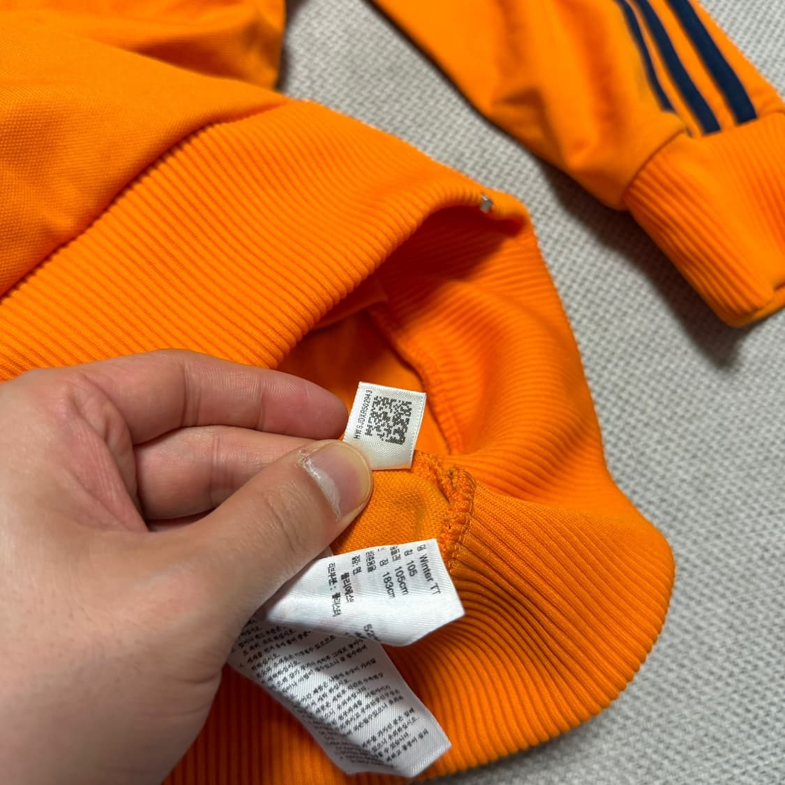 아디다스 올드스쿨 베어 자수 트랙탑 상품이미지6