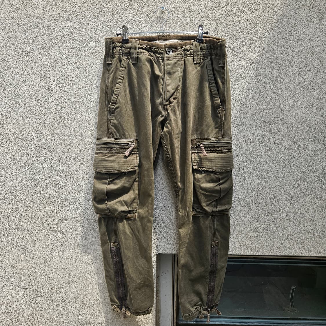 리바이스 탭트윌 카고 팬츠 상품이미지1