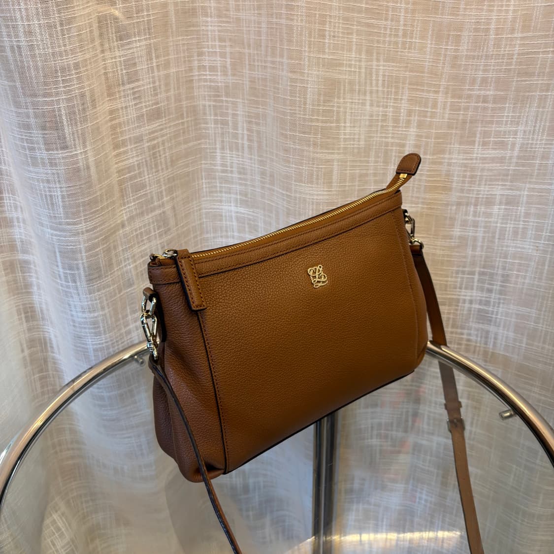 정품 루이까또즈 가죽 크로스백     상품이미지3