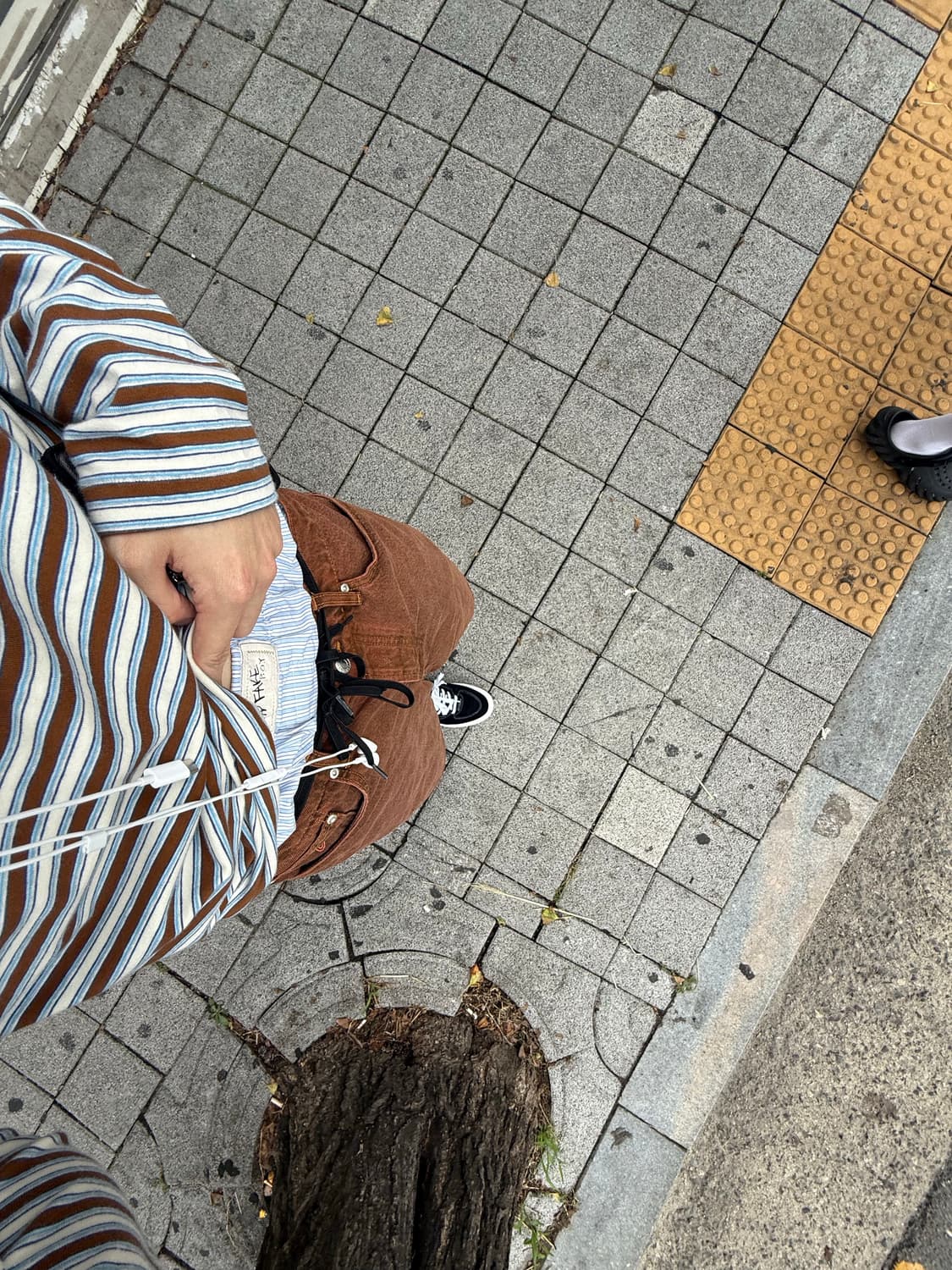 ERL 스트라이프 롱슬리브 상품이미지1