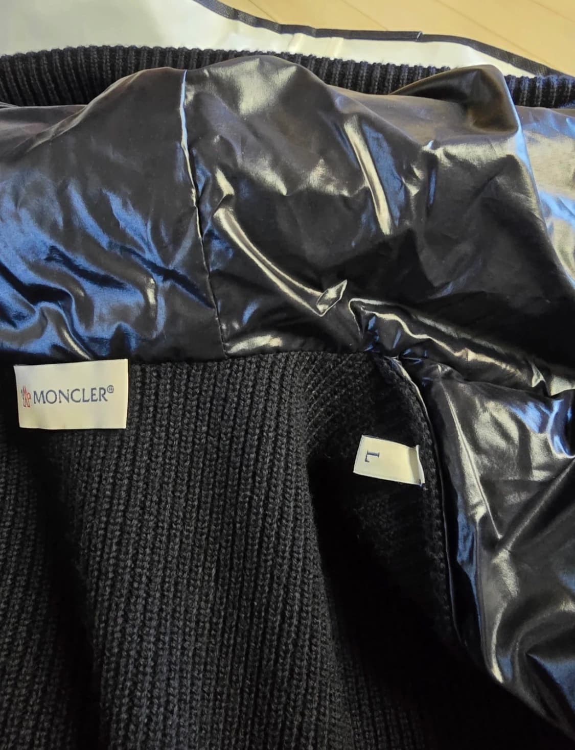 (정품)몽클레어 남성 니트 패딩 자켓 블랙 L 상품이미지3