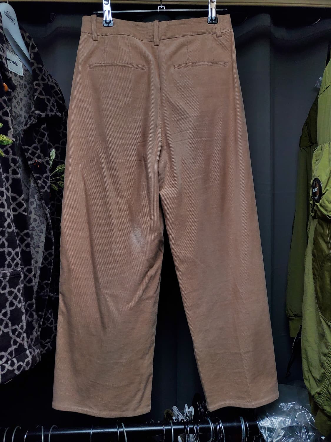 띠어리 코듀로이 세미와이드팬츠 상품이미지3