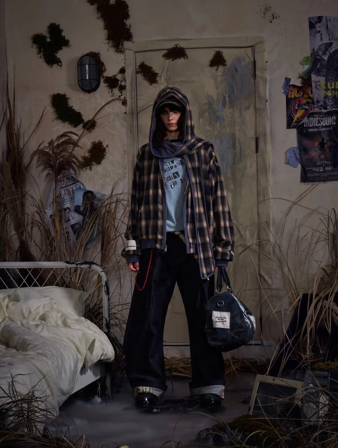 [새제품/L] emobrother 커브드 데님 상품이미지4