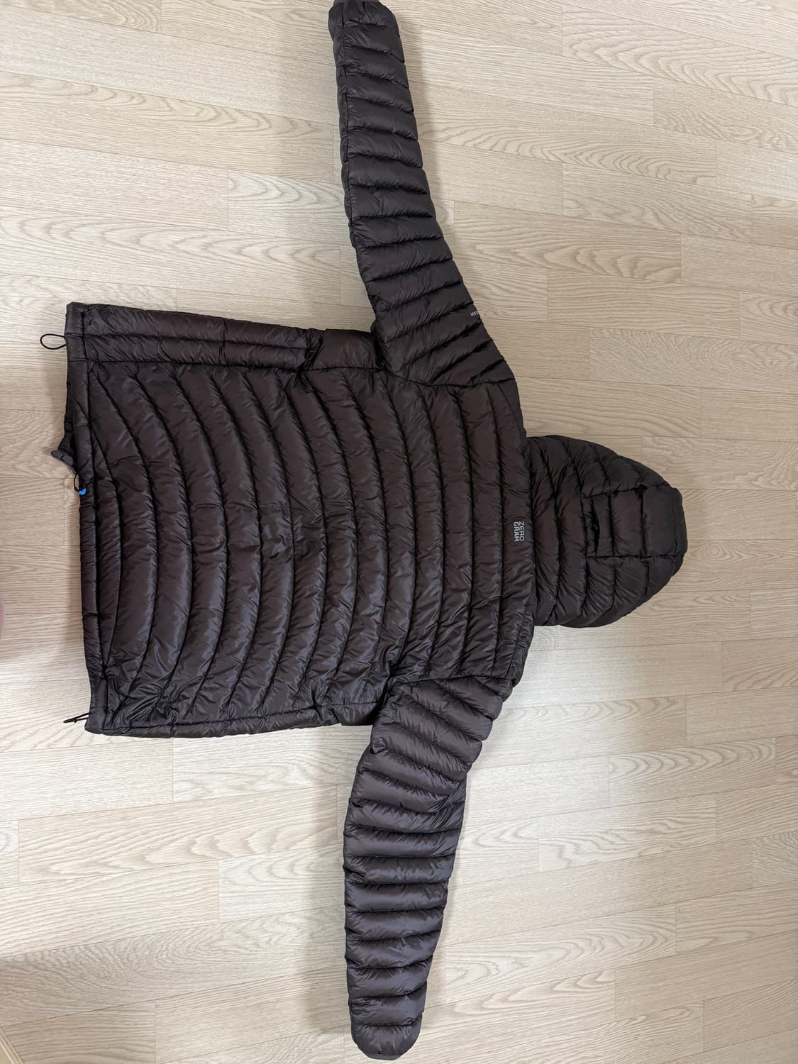 제로그램 라모나130 구스 제로라이트 자켓 상품이미지7