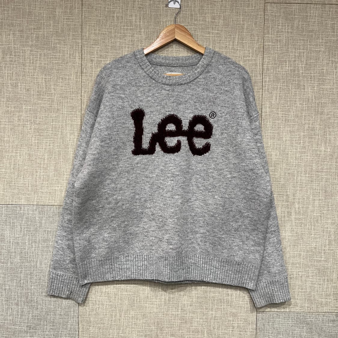 LEE 부클 빅로고 니트 라이트그레이 상품이미지2