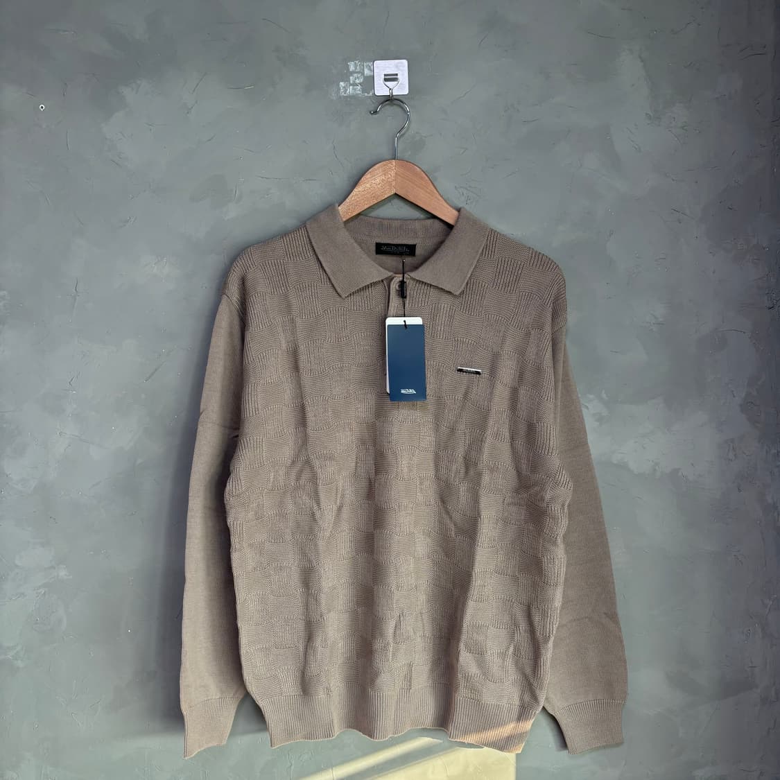 새상품 본더치 울 카라니트 카키 베이지 상품이미지1