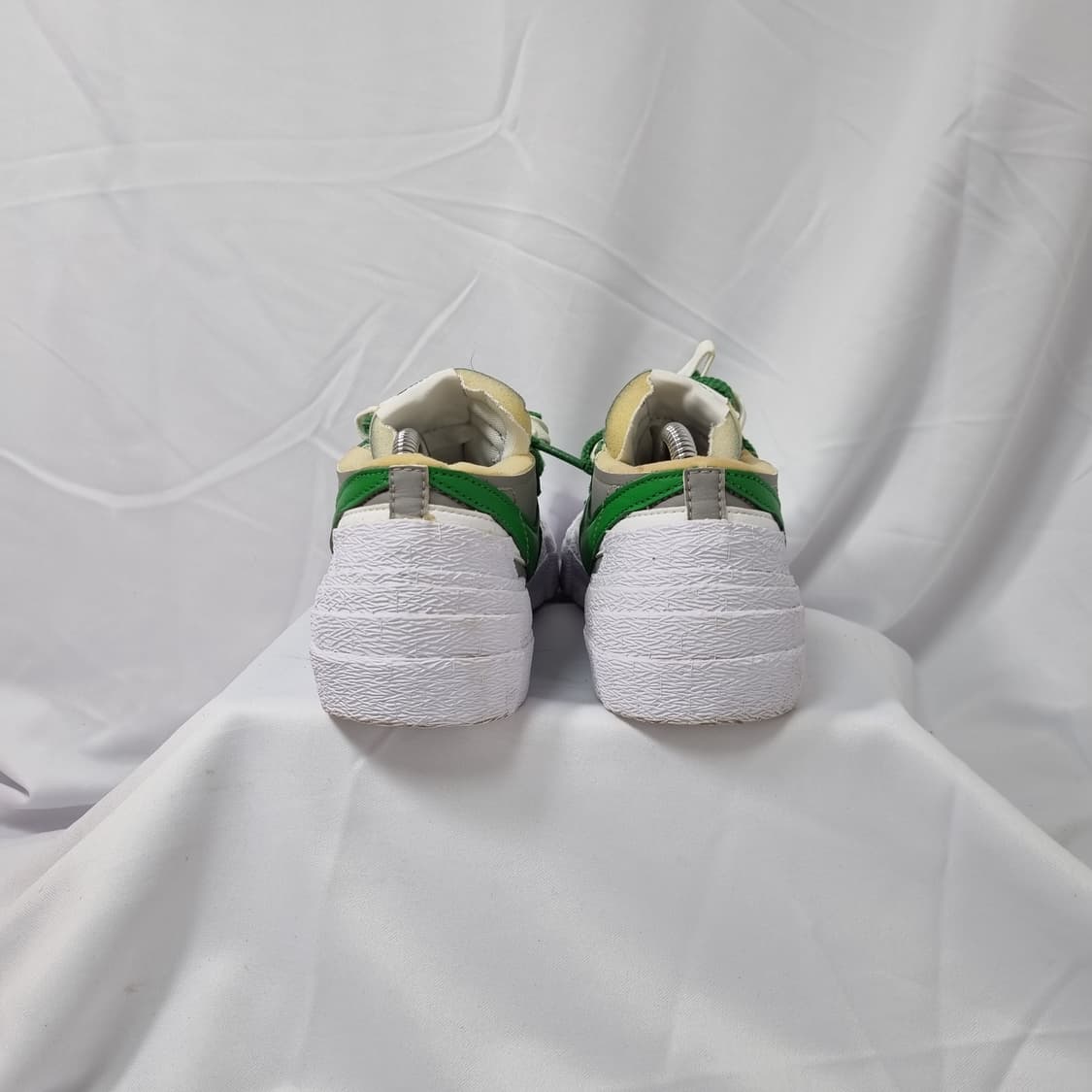 235 나이키 x 사카이 블레이저 로우 클래식 그린 스니커즈 상품이미지3