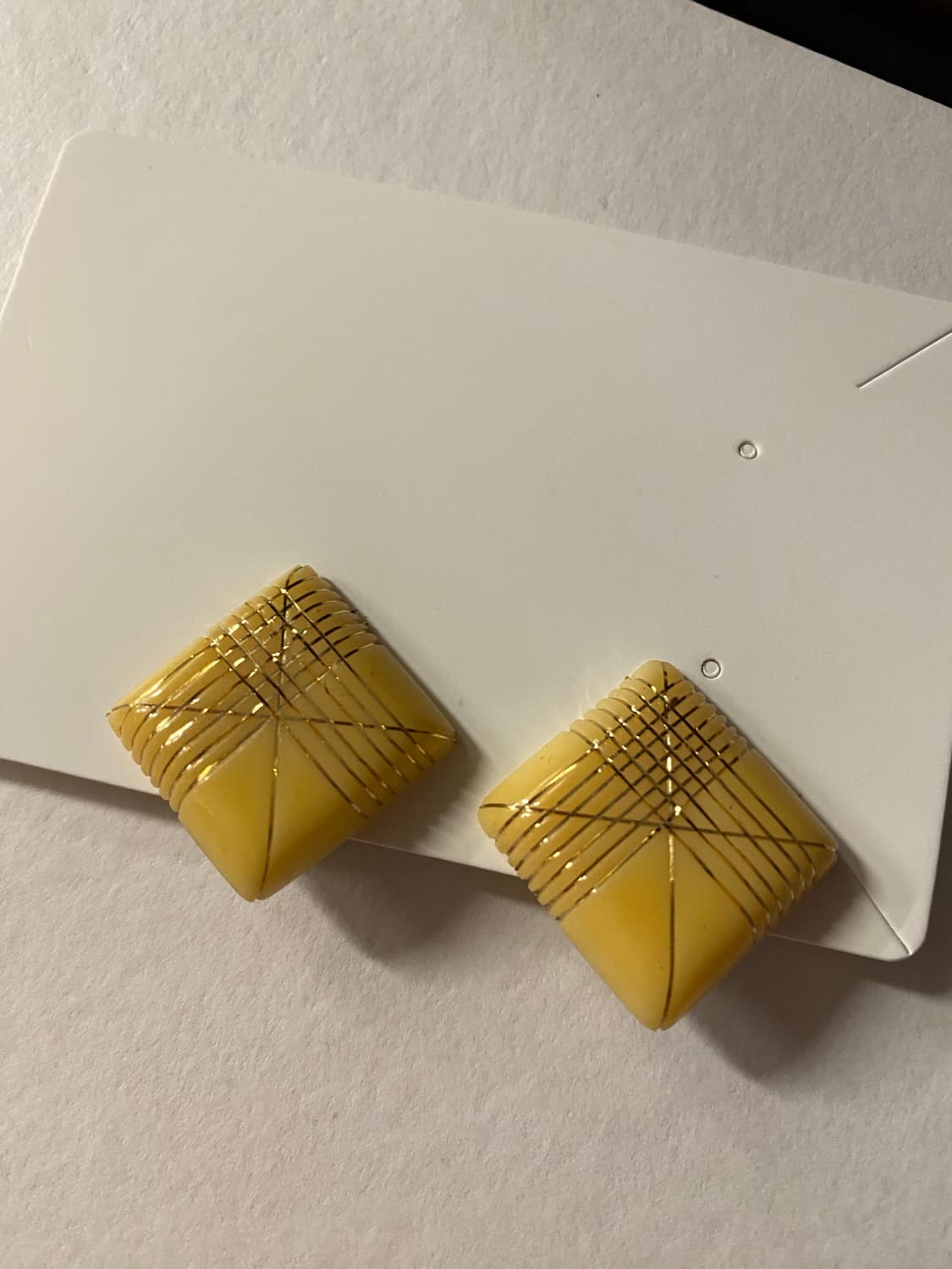빈티지 옐로우 사각 귀걸이 상품이미지4