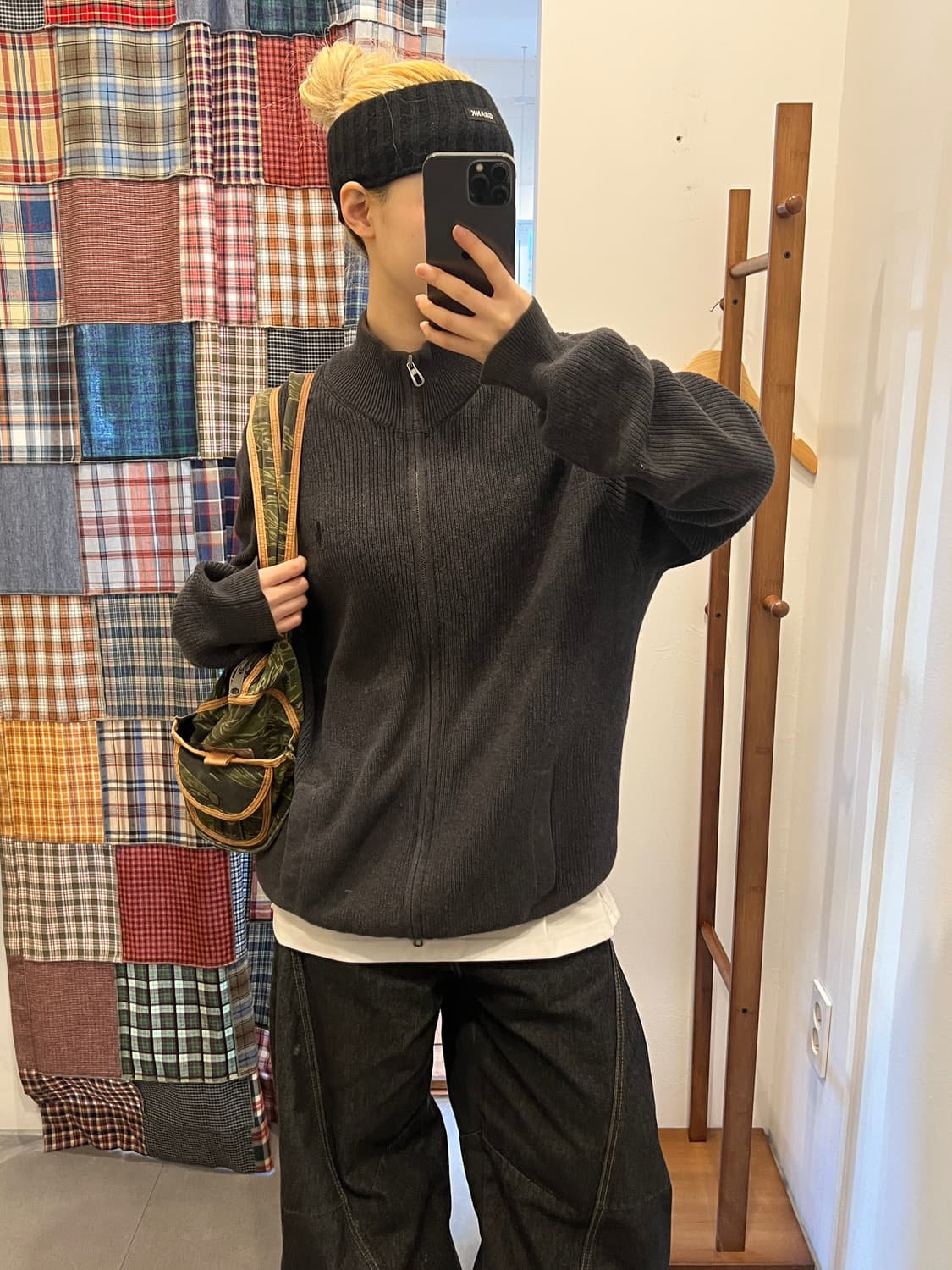 폴로 차콜 니트 집업 상품이미지7