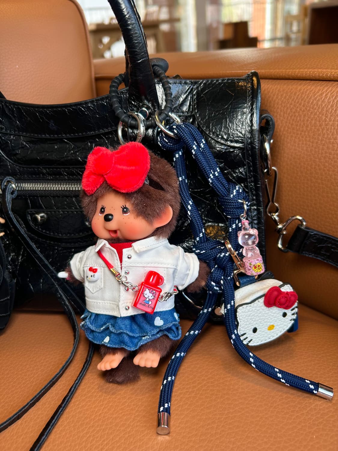 (67) ✨🤍정품몬치치 +키티 커스텀 상품이미지7