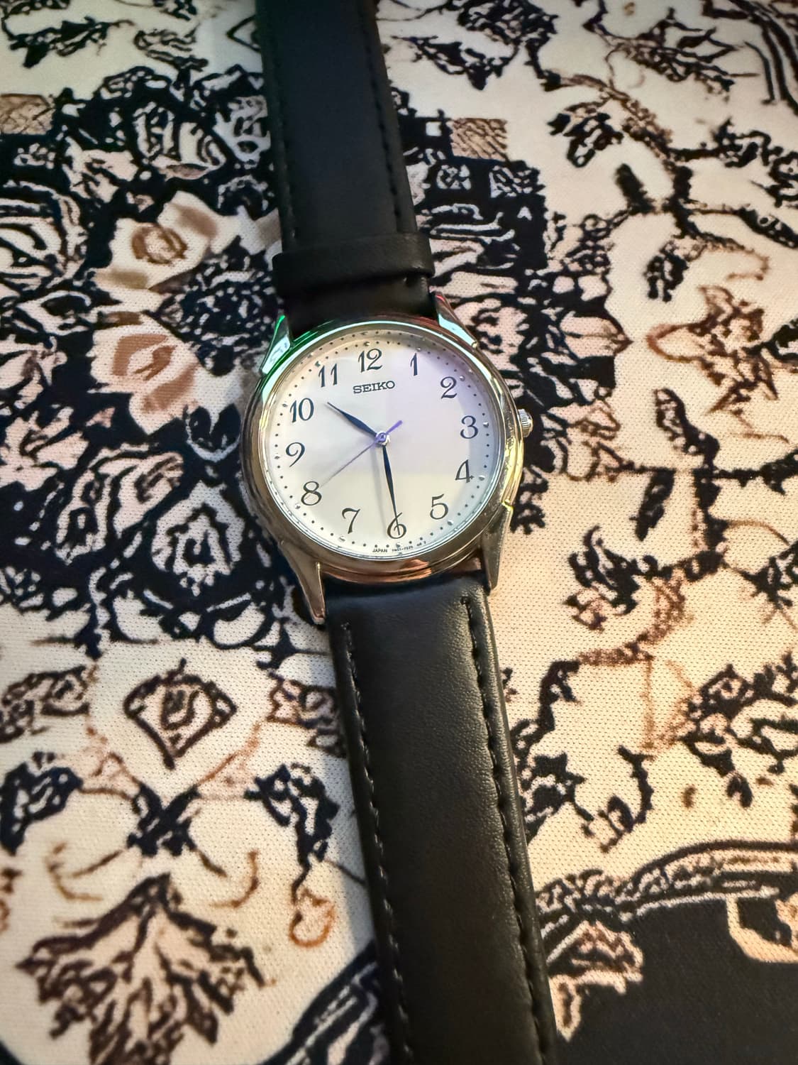 Seiko 빈티지 쿼츠 시계 상품이미지1