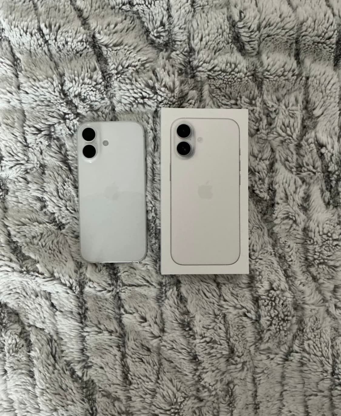 아이폰 17 화이트 256 상품이미지2