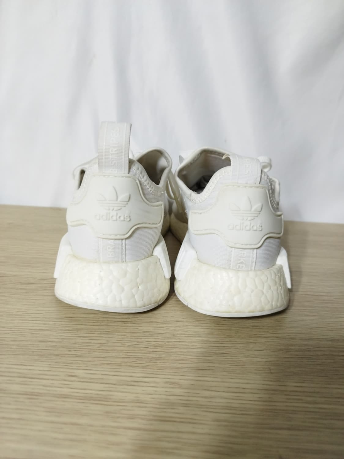 225mm 아디다스 nmd r1 운동화 상품이미지8