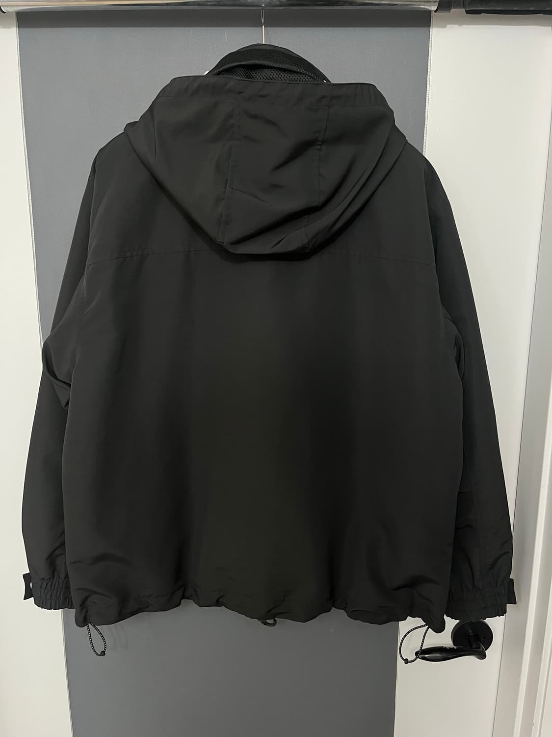 칼하트 wip 바람막이 블랙 L (새상품) 상품이미지2