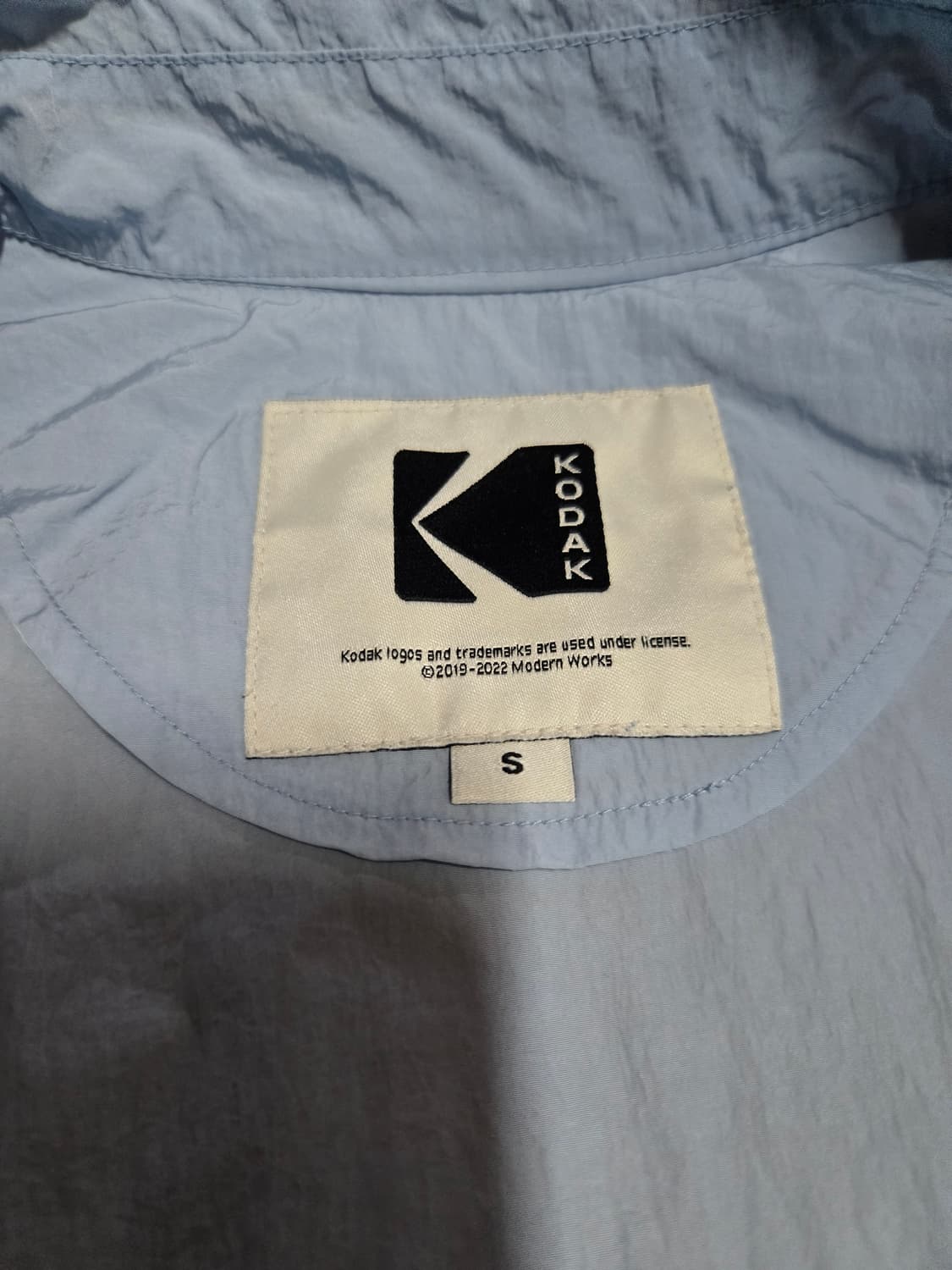 코닥 스카이블루 빅포켓 아노락 반집업 상품이미지8